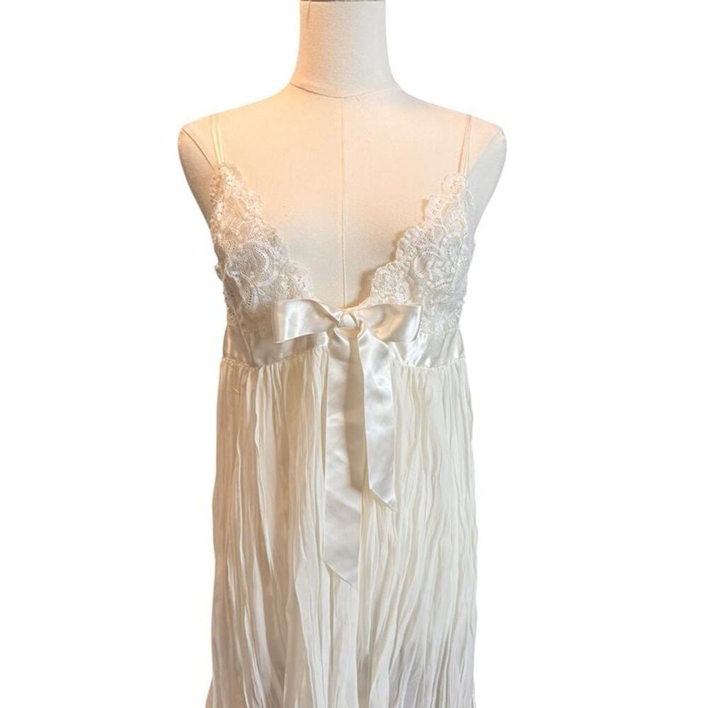 Victorias secret white lace babydoll